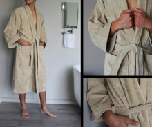 Load image into Gallery viewer, Luxury Bathrobe 600GSM
