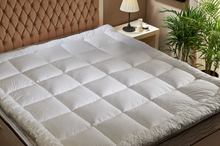 Load image into Gallery viewer, Mattress Topper 7CM Thick (Comforter) + Free mixed fiber Pillow