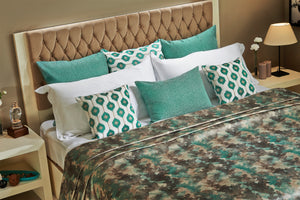 Aqua Blue Bedspread and Pillowcases Set